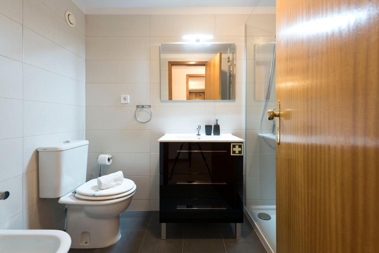 Lovelystay - The Porto Getaway Duplex - Free Parking Exteriér fotografie