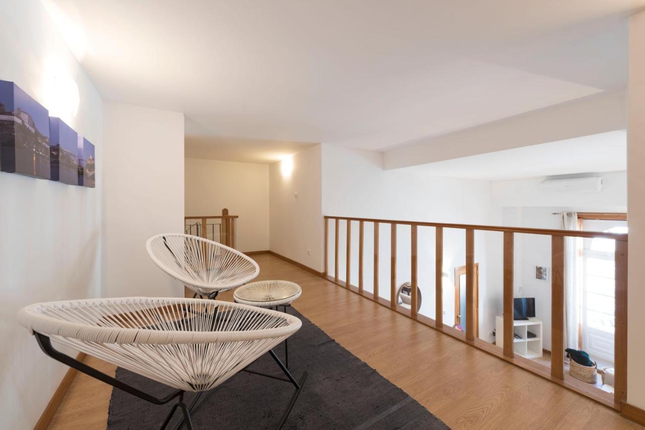 Lovelystay - The Porto Getaway Duplex - Free Parking Exteriér fotografie