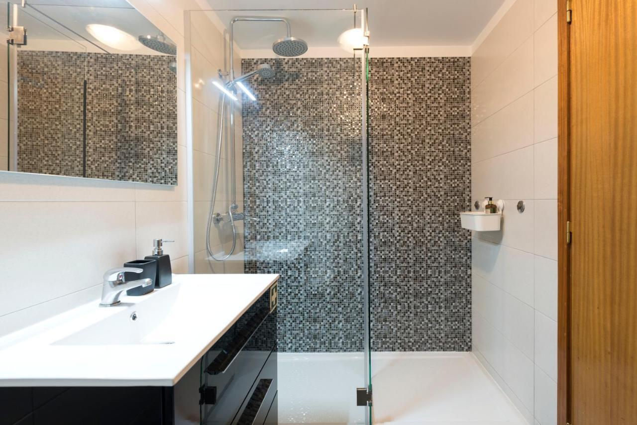 Lovelystay - The Porto Getaway Duplex - Free Parking Exteriér fotografie